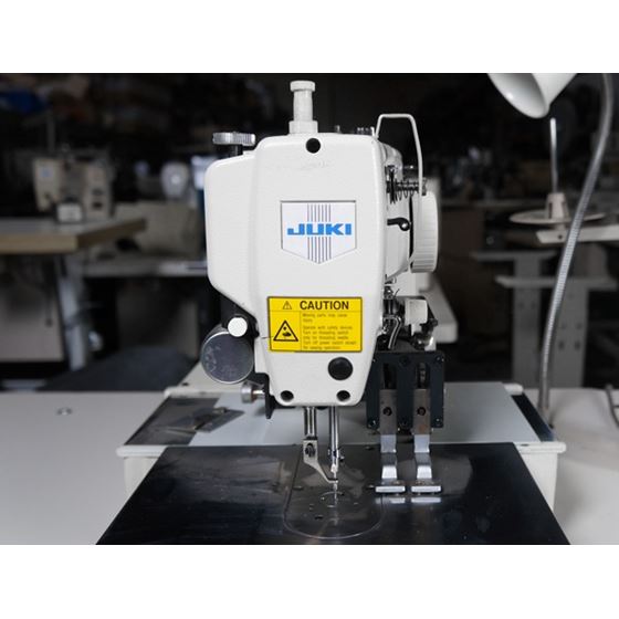 Juki Juki AMS-210D | CNC SEWING MACHINE